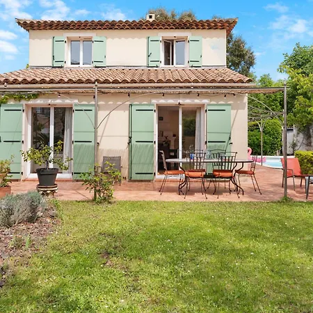 Jolie Provençale Indépendante